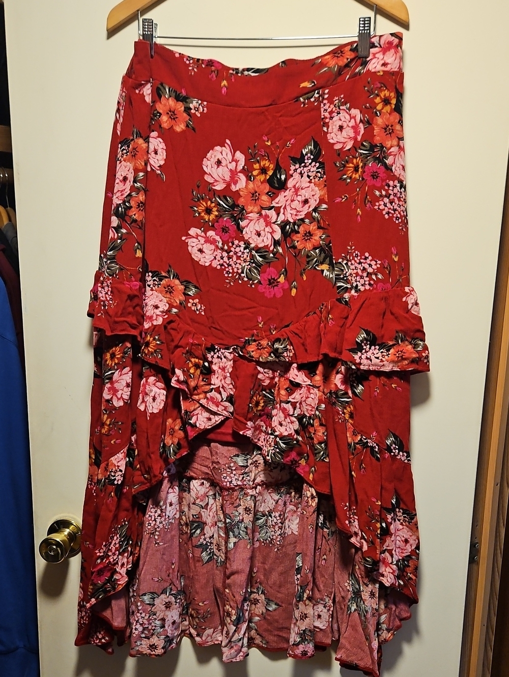 torrid Red & Pink Floral High-Low Tiered Skirt